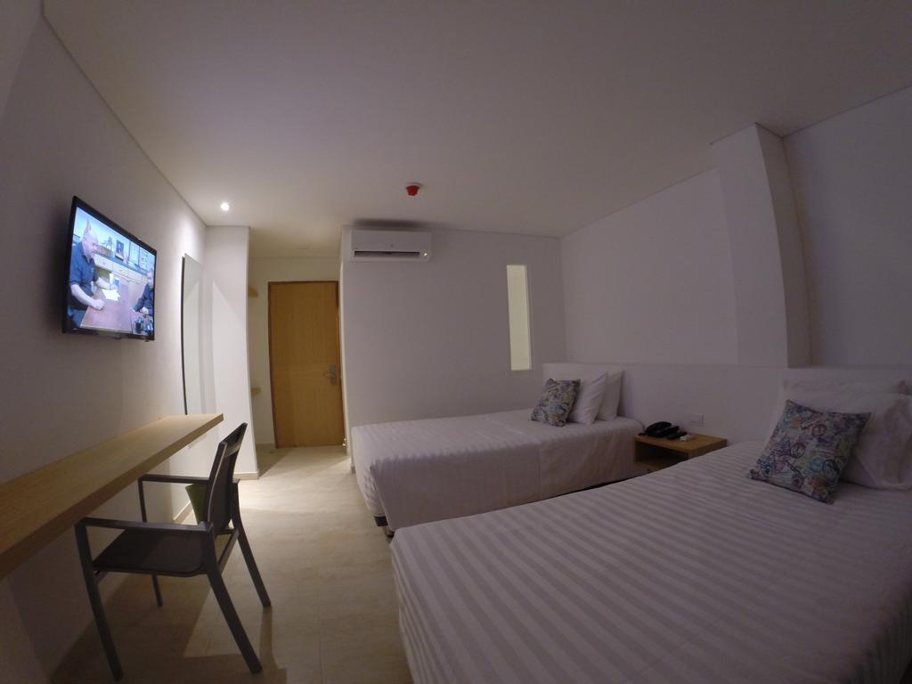 Twin Room,768681988:JPEG