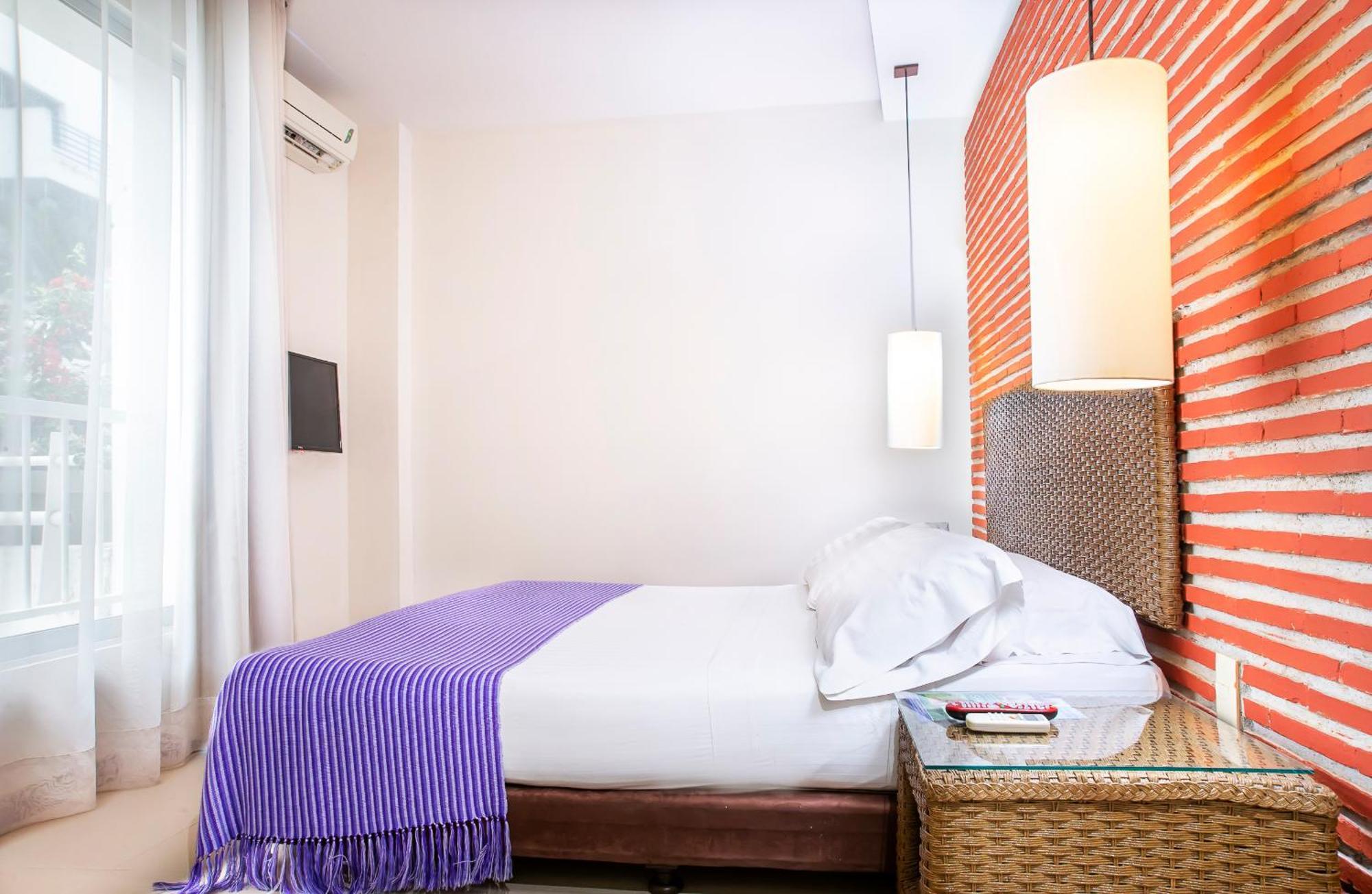 Double Room,1441548049:JPEG