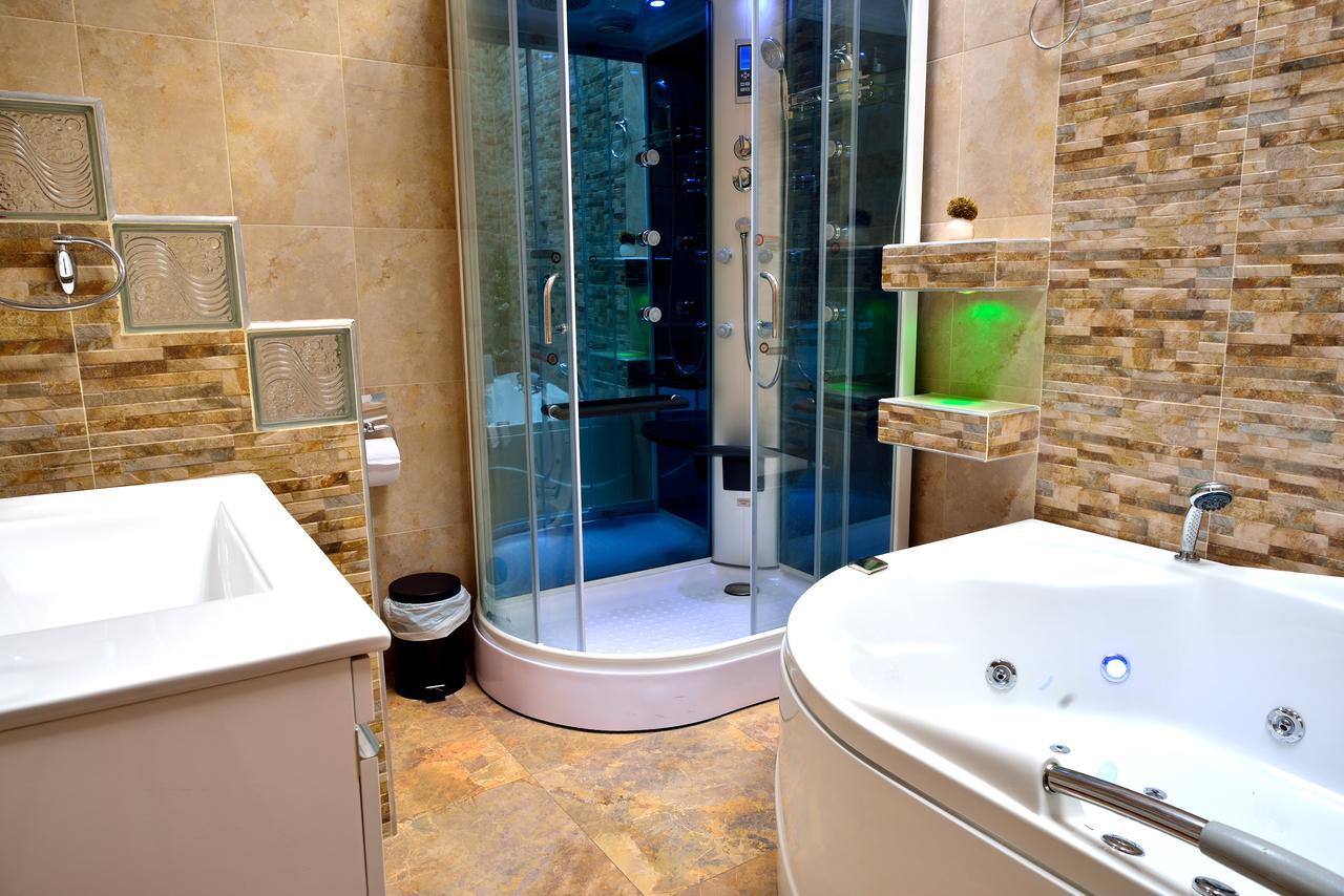 Deluxe Suite with Sea View,540147771:JPEG