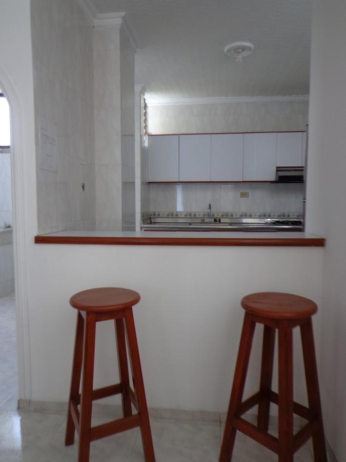 Apartment with Mountain View,1370956409:JPEG