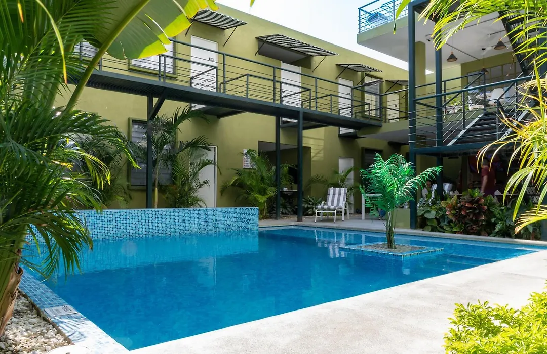 Oasis Tropical Hotel-1