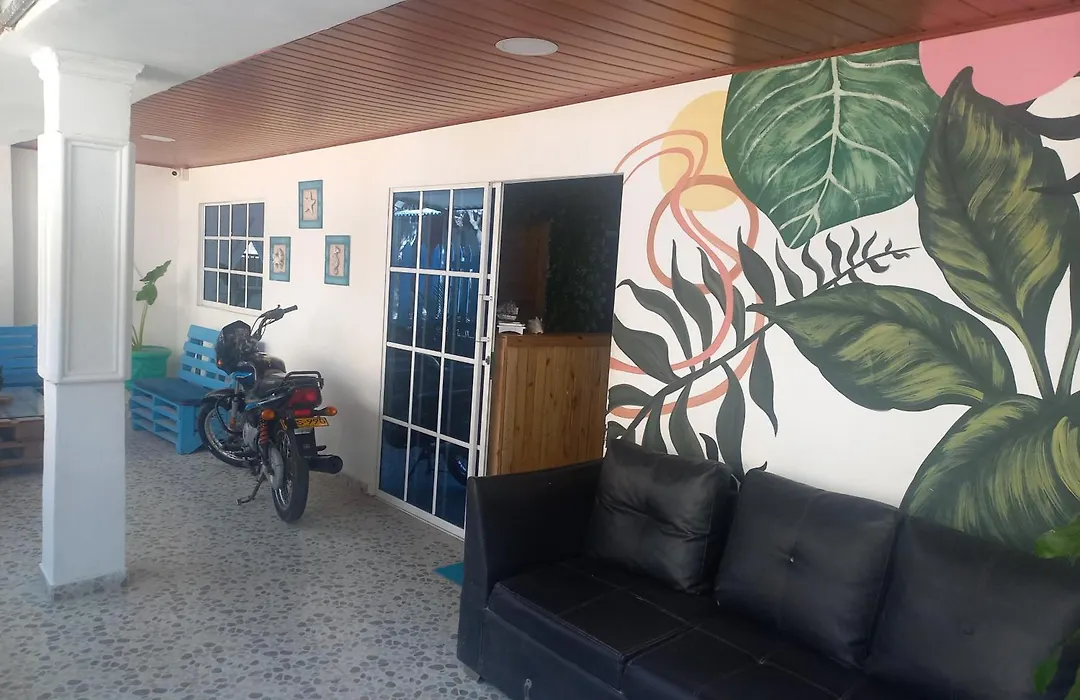 Casa alojamiento las acacias-1