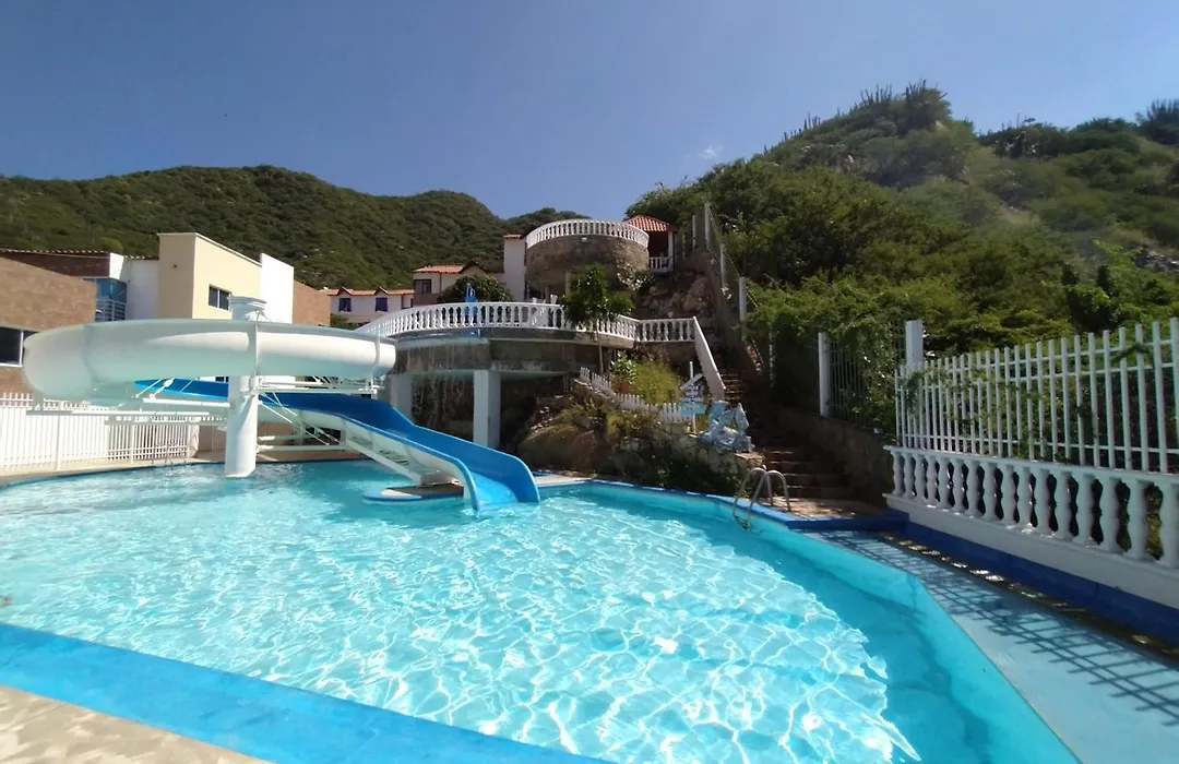 Hotel Cabañas Villa Roca, Rodadero-1