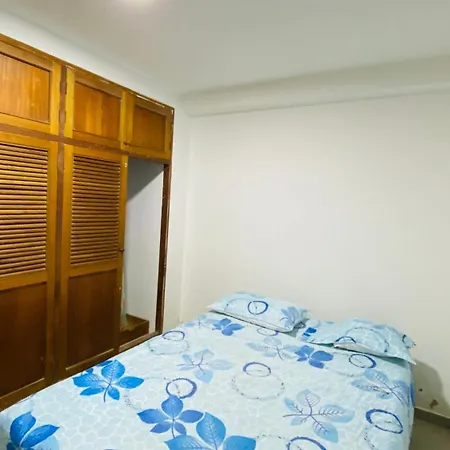 Casa Delia Rosa Hostal-3
