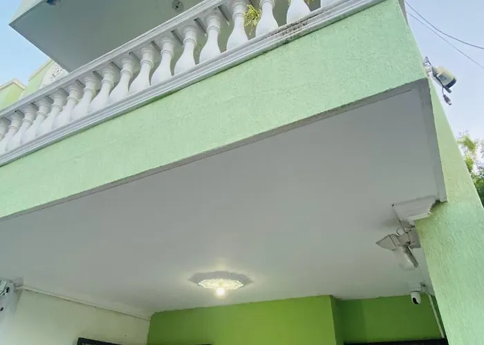 Casa Delia Rosa Hostal Santa Marta 