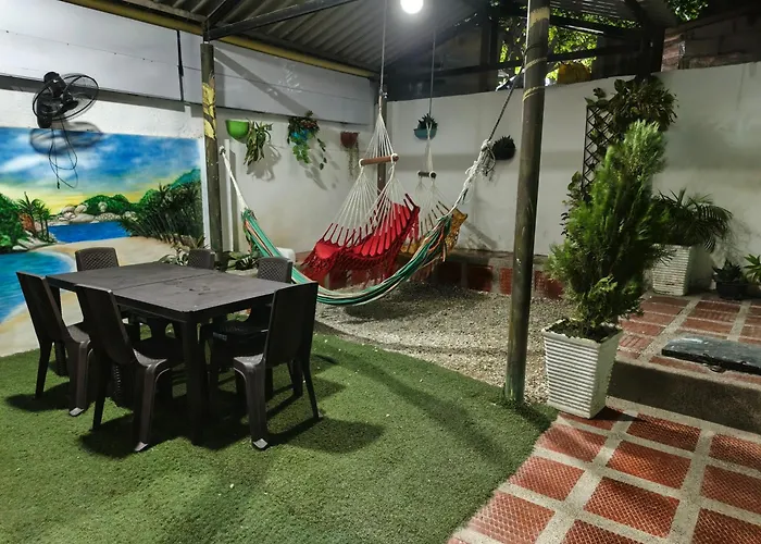 Casa alojamiento las acacias Santa Marta 